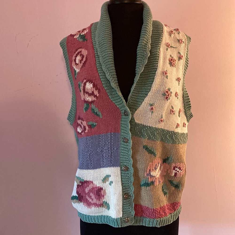 Vintage Floral Sweater Vest - Picture 1 of 13